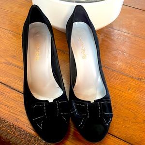 Cynthia Rowley Black suede heels